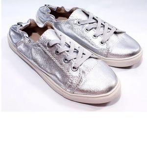 Steve Madden Silver Jane Sneakers